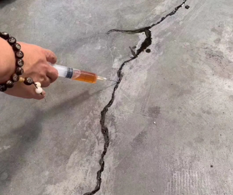 固始混凝土裂缝修补技术详解​